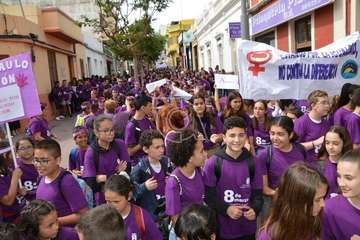 Marcha de escolares por la igualdad en Telde (Foto TA)